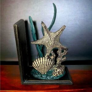 Starfish Shell Coral SINGLE Bookend Nautical Coastal Decor Cast iron 4 lb. 12oz
